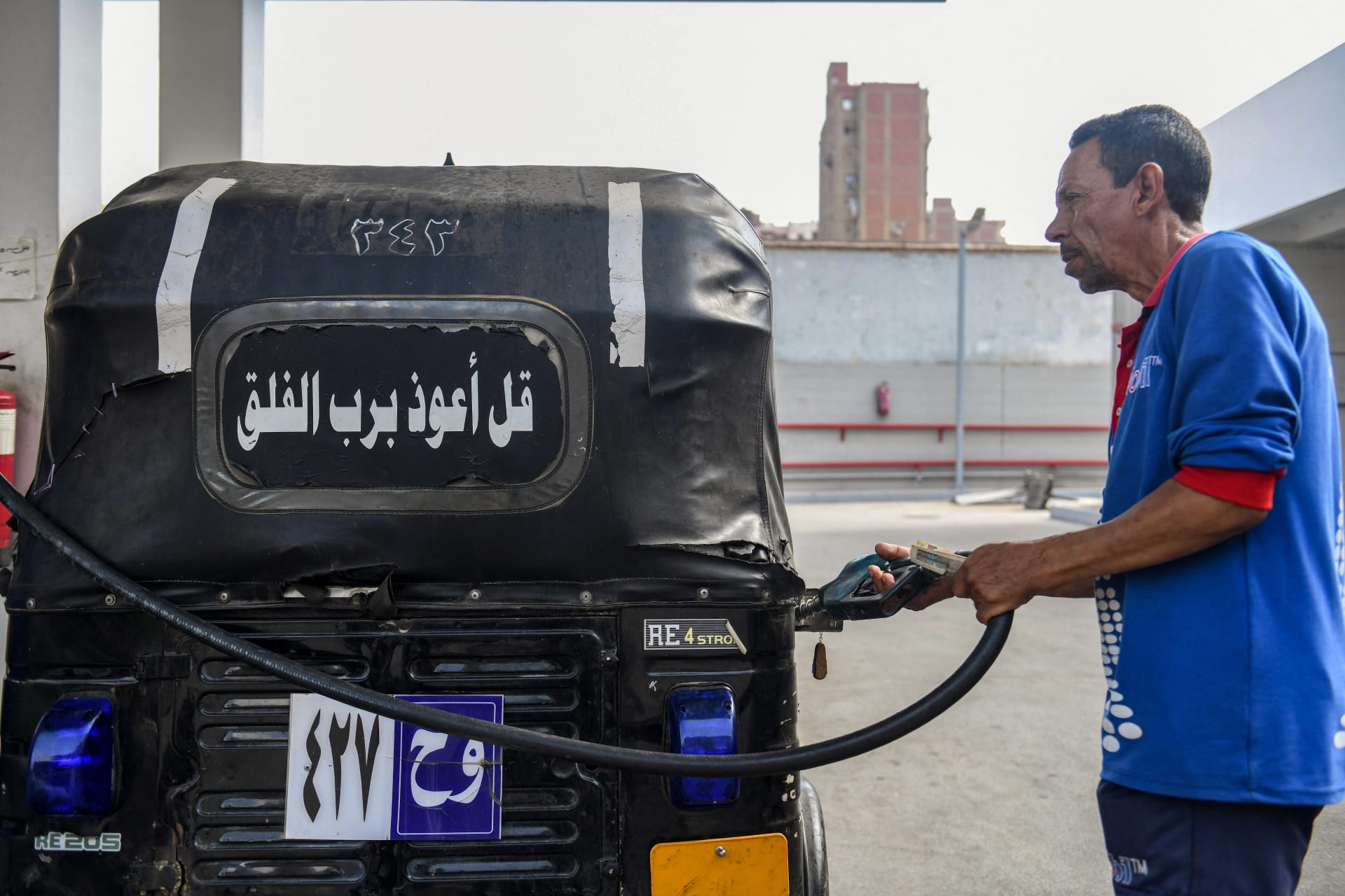 3 فئات مستثناه من زيادة أسعار البنزين والسولار اليوم الجمعة