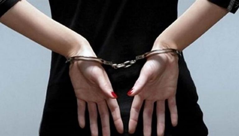 اختلفوا على مصروف البيت.. أنهت حياة زوجها بعدة طعنات في المحلة الكبرى