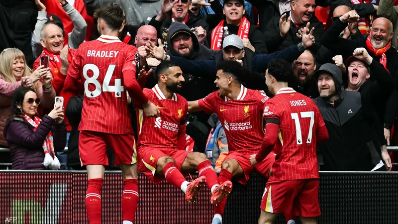 التذكرة بـ 700 جنيه.. التعادل يكفي لإعلان ليفربول بطلًا للدوري الإنجليزي غدًا الأحد