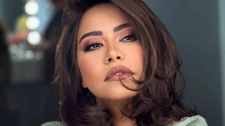 تفاصيل شكوى شيرين عبدالوهاب ضد مدير صفحاتها على السوشيال في محضر رسمي