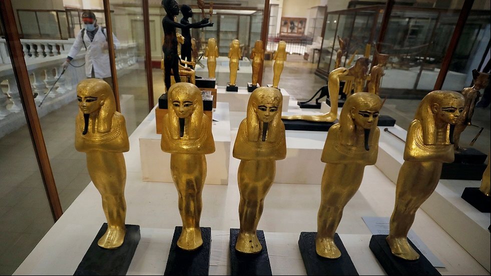البحث عمن هربها.. مصر تستر قطع أثرية للمرة الثالثة خلال الشهر الجاري