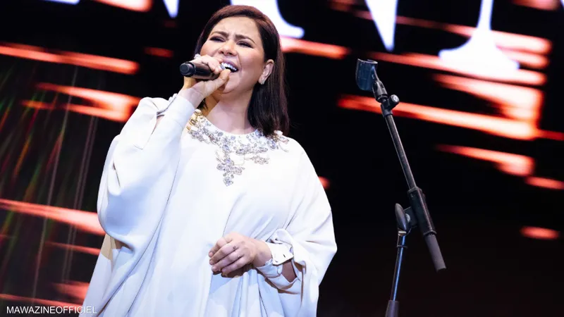 مناصرة شيرين عبد الوهاب ضد منتقدي أدائها في حفل مهرجان 