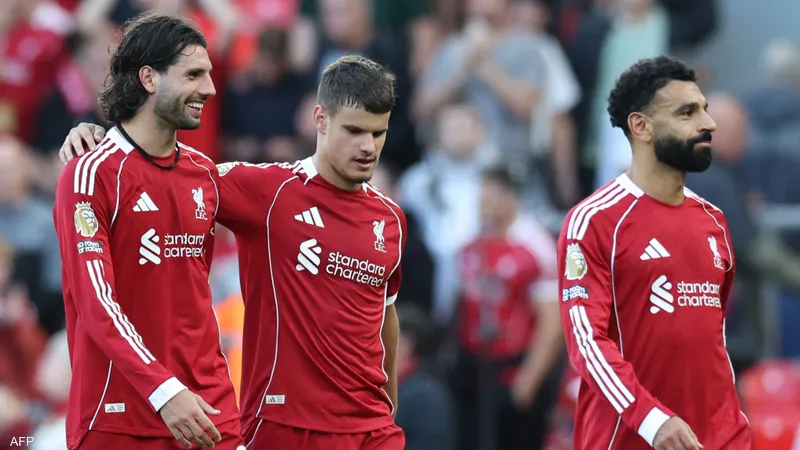 بقيادة صلاح.. ليفربول ضيفًا ثقيلًا على كريستال بالاس في الدوري مساء اليو م