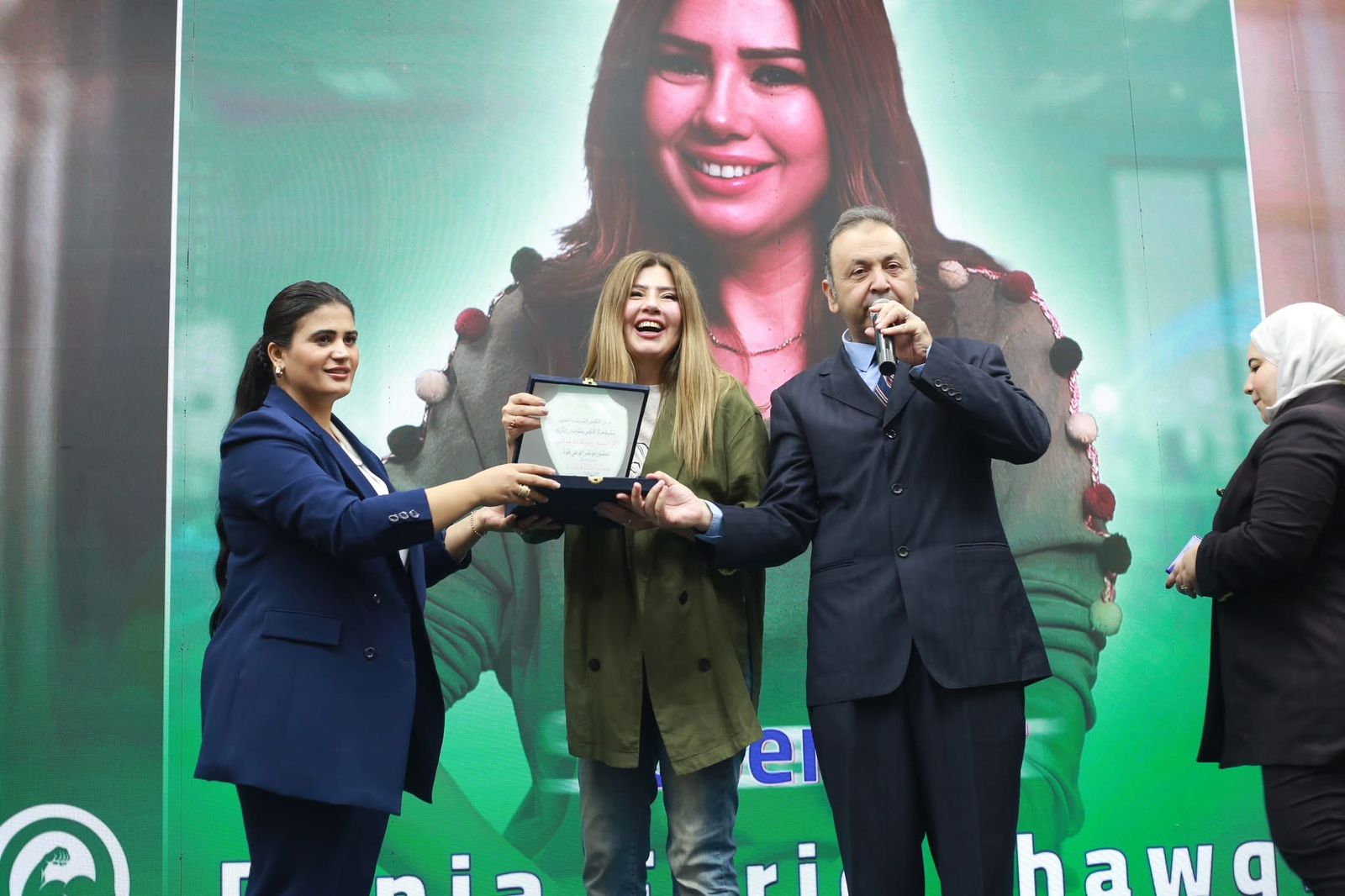 بحضور رانيا فريد شوقي وحورية فرغلي.. عقد مؤتمر