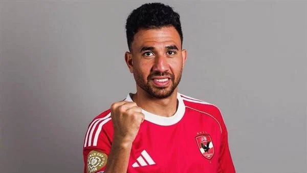 تريزيجيه يودع جماهير الأهلي برسالة مؤثرة بعد انتقاله رسميًا للرياض السعودي